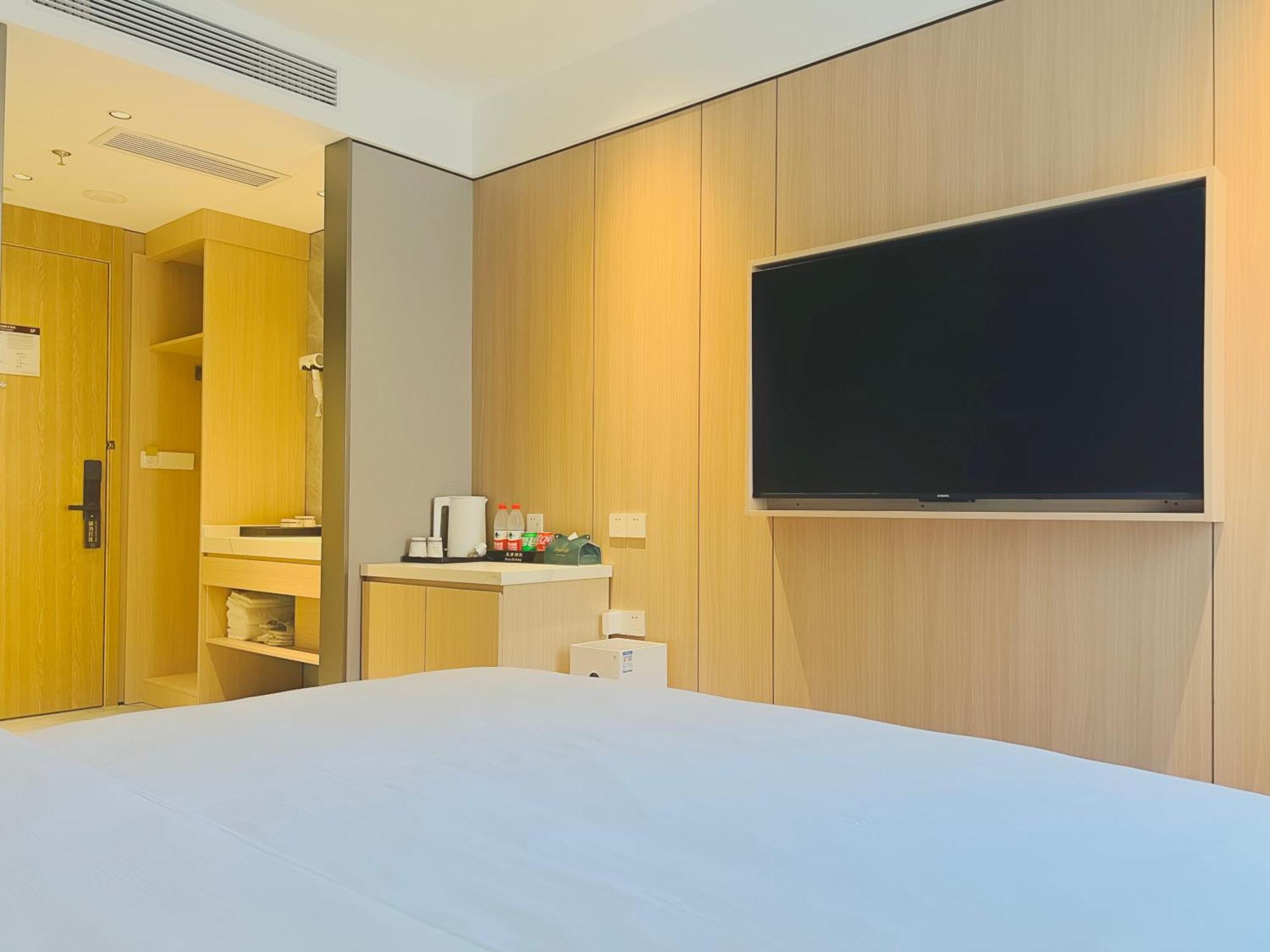 Dayin Garden Hotel -Near People'S Square & Nanjing Road-Large Social Area -Bar -Cafe -Gym -Free Laundry Luggage Storage -24H Front Desk-English Service Sanghaj Kültér fotó