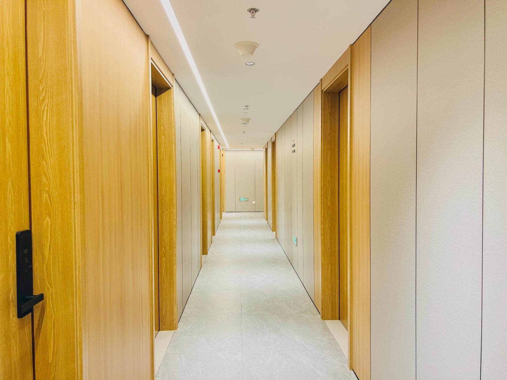 Dayin Garden Hotel -Near People'S Square & Nanjing Road-Large Social Area -Bar -Cafe -Gym -Free Laundry Luggage Storage -24H Front Desk-English Service Sanghaj Kültér fotó