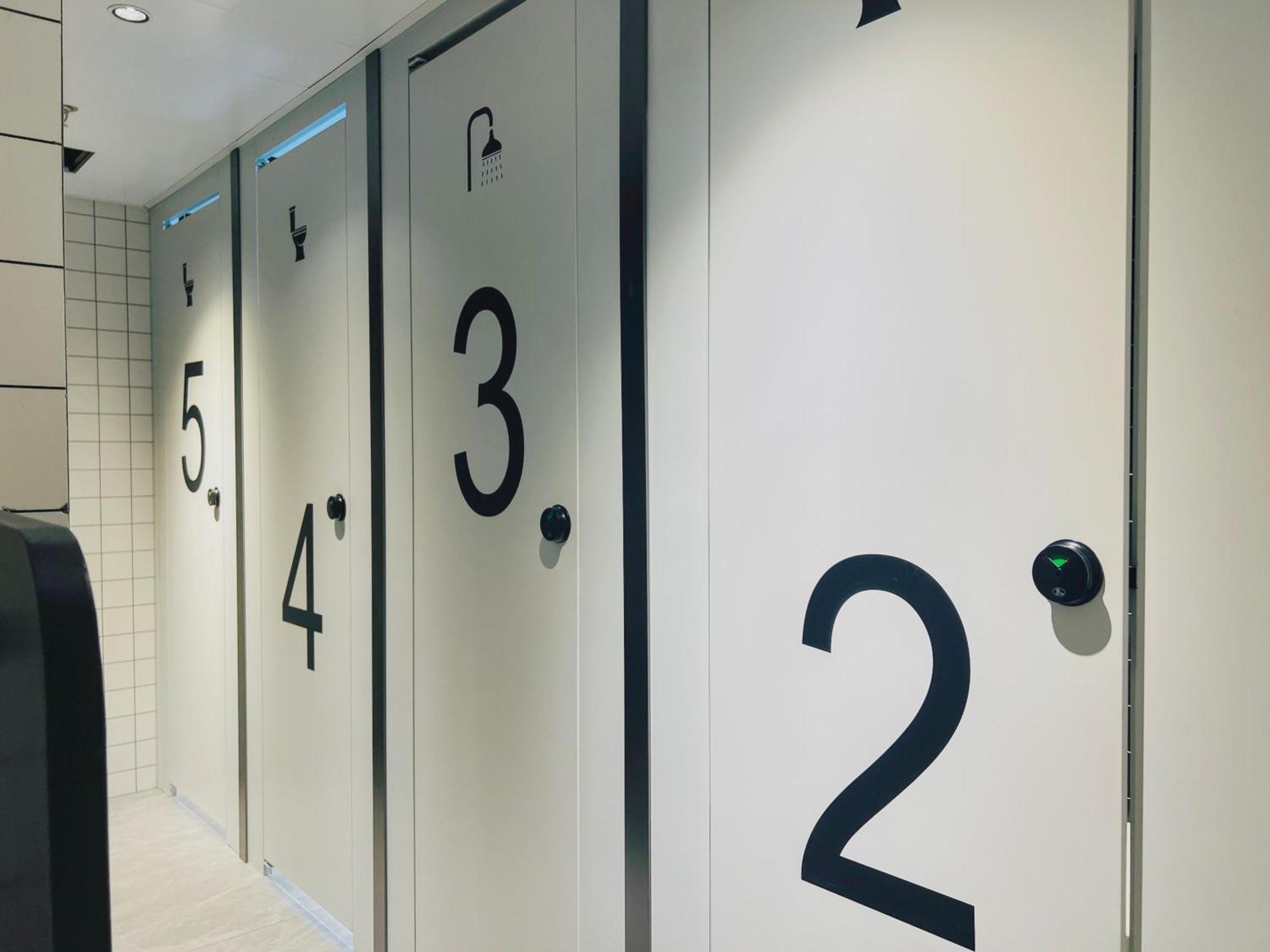 Dayin Garden Hotel -Near People'S Square & Nanjing Road-Large Social Area -Bar -Cafe -Gym -Free Laundry Luggage Storage -24H Front Desk-English Service Sanghaj Kültér fotó